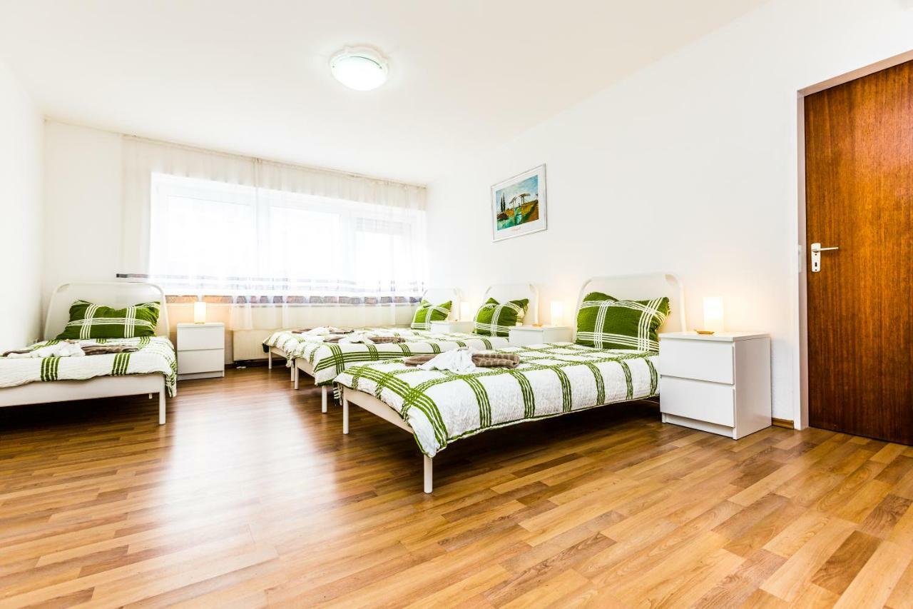 Workers Apartment Am Wiener Platz Köln Dış mekan fotoğraf